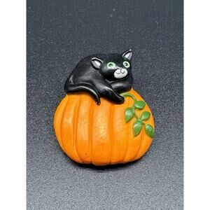 Vintage Fun World Black Cat On Pumpkin Halloween Lapel Pin Brooch